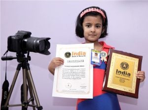 YOUNGEST PHOTOGRAPHER (FEMALE)